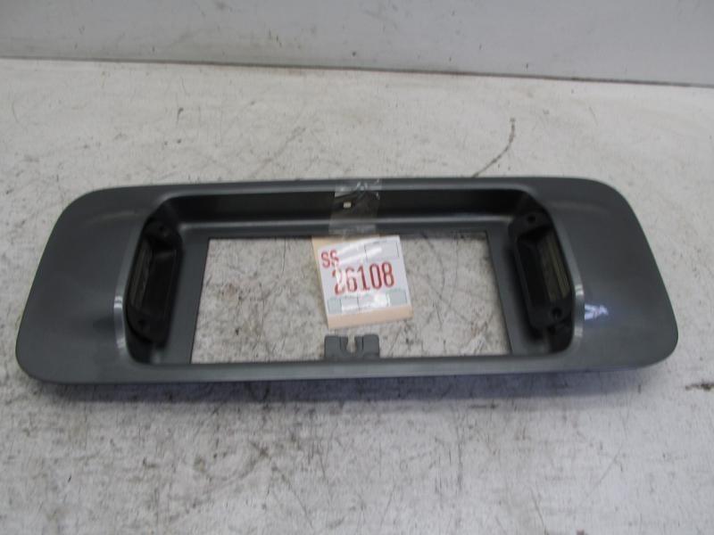98 99 isuzu rodeo rear tail gate license plate trim molding cover lamp lights