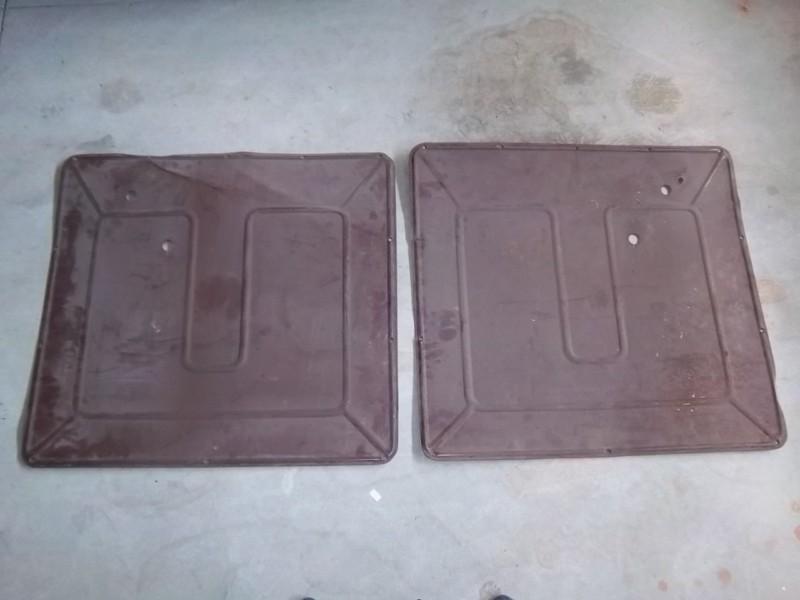 Inner door panel for possibly a 1933 plymouth solid metal steel rat hot rod