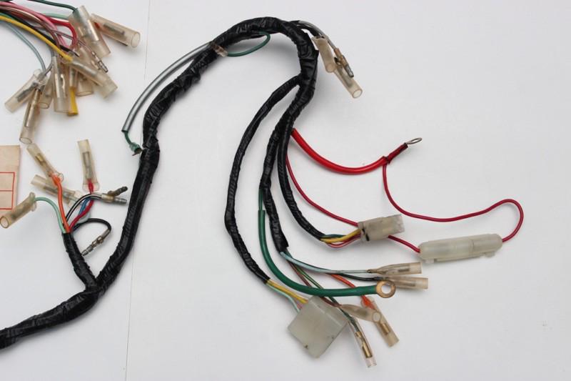 Sell HONDA CB100 CL100 WIRE LOOM WIRING HARNESS 32100-107-680 NOS JAPAN