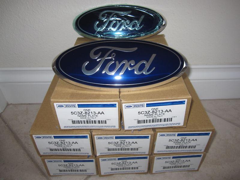 NEW 2005,2006,2007 Ford F250,F350 Super Duty or Excursion Blue GRILLE EMBLEM,OEM