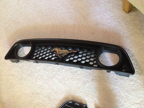 Ford mustang gt grill - 4 pieces!