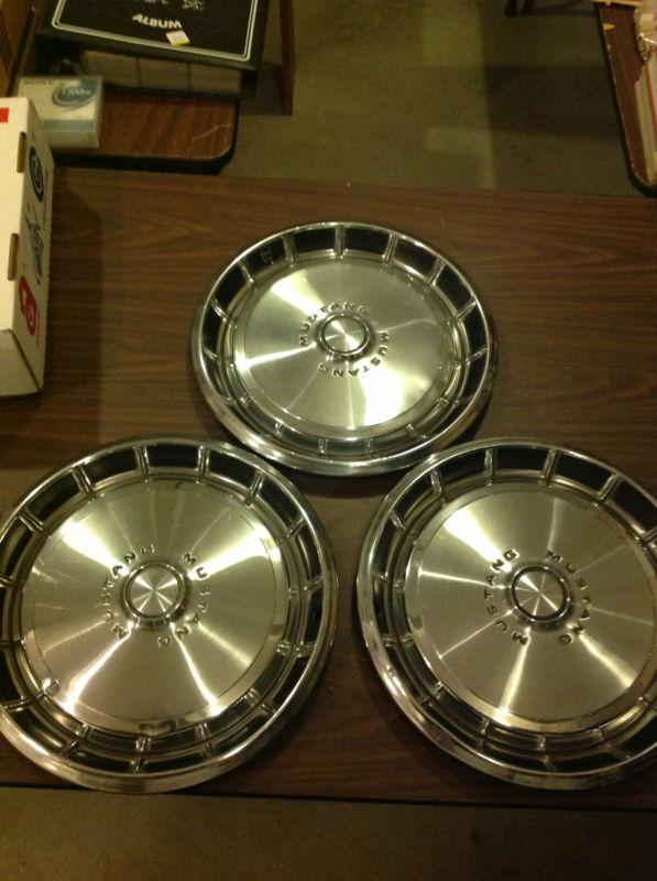 1973 ford mustang 14" wheel covers, hubcaps, lot of 3
