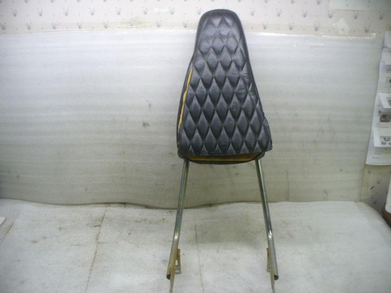 Vintage japanese tall sissybar upright and back pad.