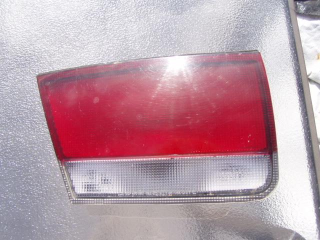 93 94 95 96 97 mazda 626 left driver side trunk taillight  w/ bulbs