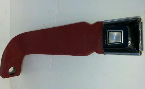 93 ford f-150 bronco passenger seatbelt buckle red pass01