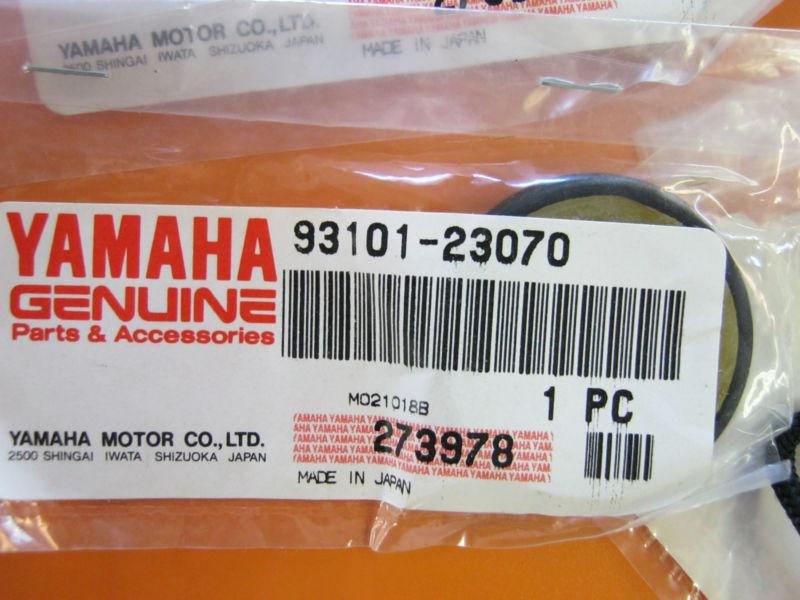 Yamaha 93101-23070-00 oil seal,s-type x 6 parts