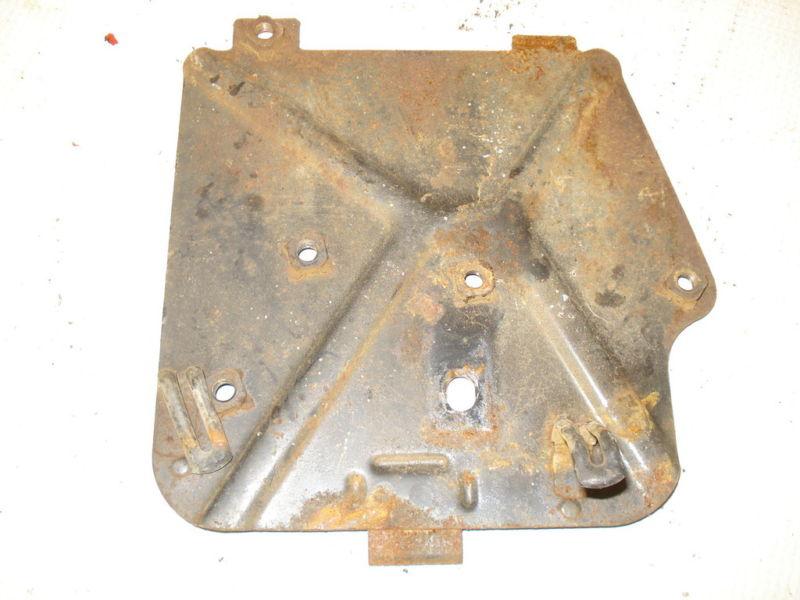 81 suzuki gs850l gs 850 gs850 - electrical component mounting bracket plate