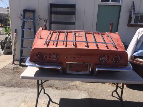 1968 69 70 original corvette rear clip rear end trunk tail light luggage rack