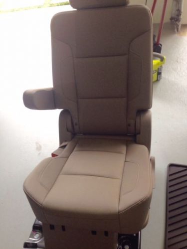 2015 chevy tahoe rear heated captain&#039;s seats-tan (dune) - new