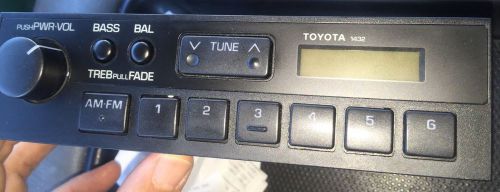 Fujitsu ten limited  radio toyota 1432