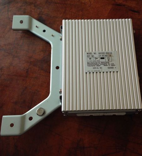 99-00 toyota land cruiser amplifier number 86280-60210 with brackets