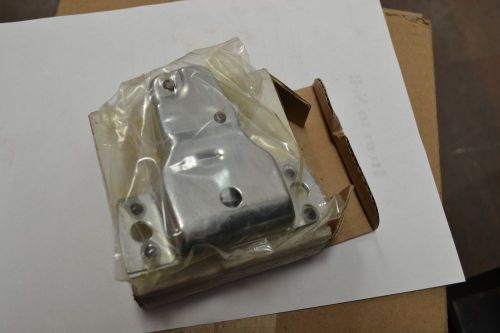 Trunk latch for 1965-66 mustang