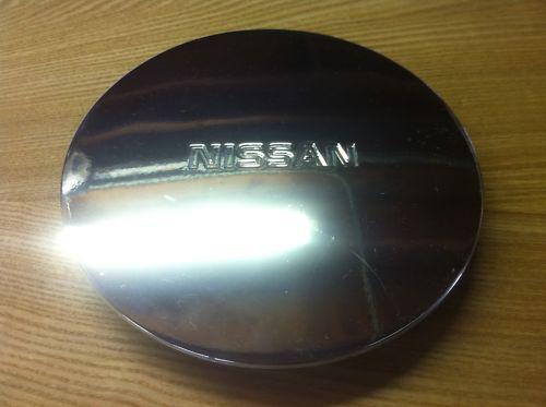 Nissan chrome custom wheel center cap caps (1)