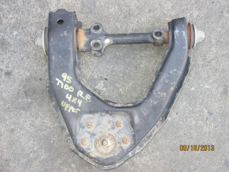 1993-97 98 toyota t100 right front passenger side lower control arm 4x4