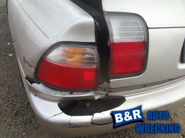 Left taillight for 96 97 honda accord ~ cpe and sdn   4837898