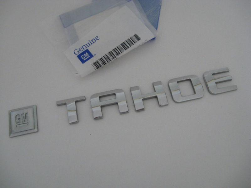 2007 08 09 10 11 12 13 chevy tahoe script door gate lettering nameplate emblem