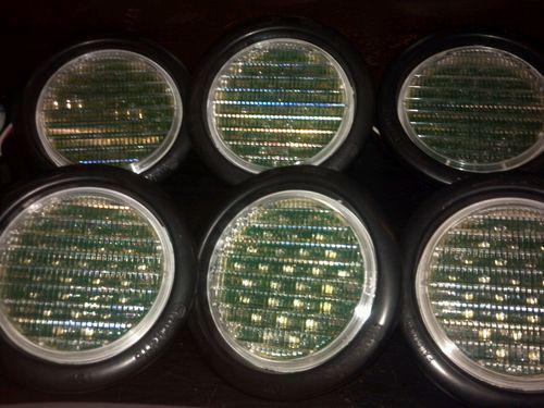 >>look>>6 new white round 12 volt led lights by signal-stat