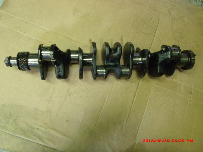 Intenational 241 crankshaft , bearings rods pistons mis available, 6 cyl.?220