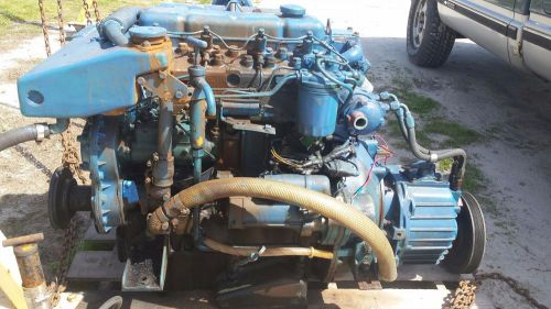 Perkins 4.236 marine diesel engine w/ hurth transmission