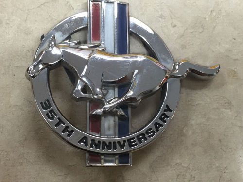1999 ford 35th anniversary saleen  emblem trim decal script rare badge vintage