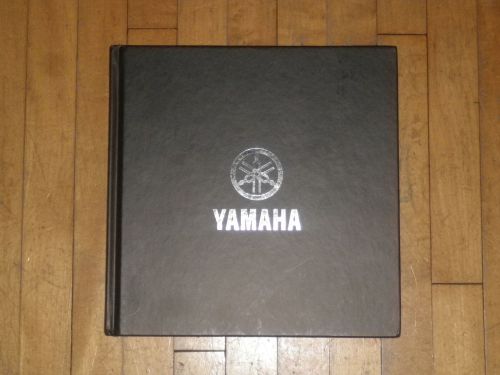 Yamaha r6 2006 hardcover book unitized man &amp; machine mint used