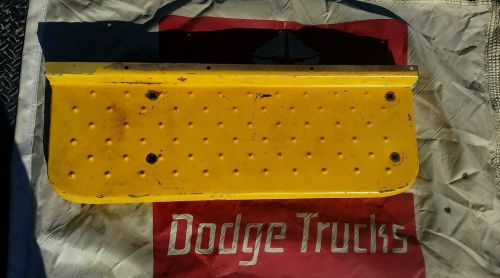 Dodge stepside utiline step side bed running board, mopar solid truck parts lwb
