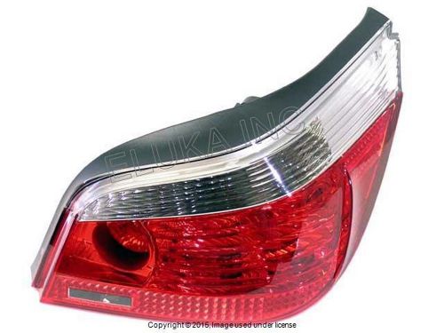 Bmw genuine rear light taillight with white turn signal right e60