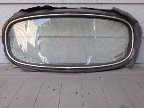 1968 vw convertible bug - used rear window - oem sekurit glass - d-93 m93/as2