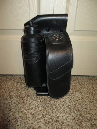 Leather harley davidson right side fairing pouch water bottle holder