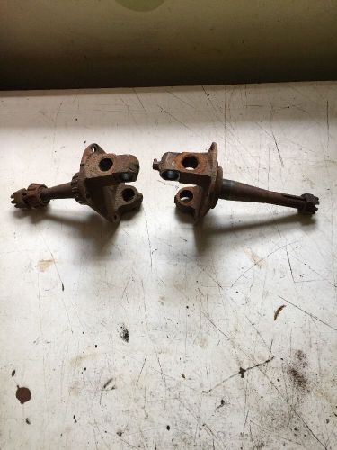 Model a ford front spindle pair