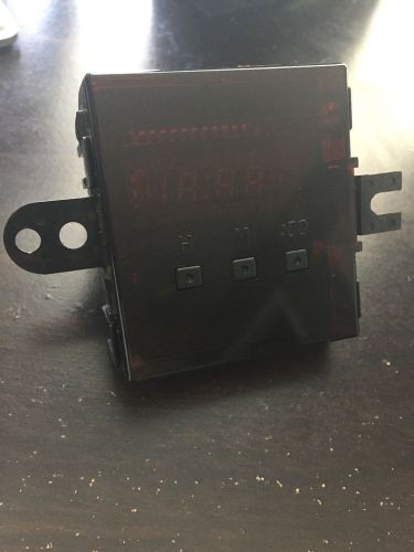 01-04 toyota tacoma dash mounted digital clock oem 8391035020