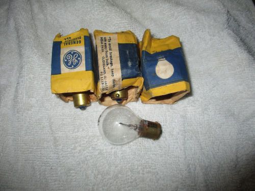 Antique or vintage car or truck light bulbs &#034;ge&#034; 11w, 10v, sig, (4)