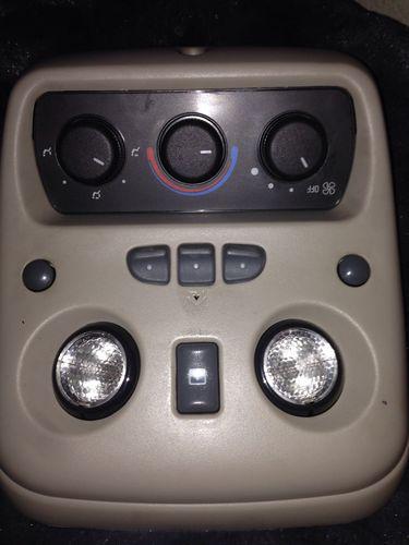 02-06 cadillac escalade rear climate control with map lights /switches