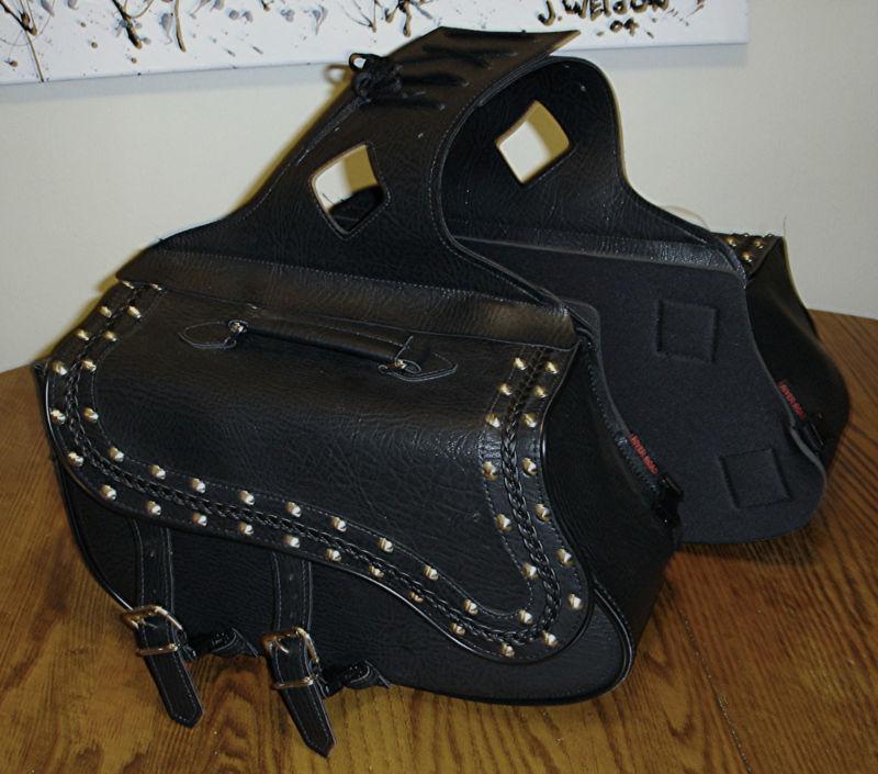 River road zip-off quick-release braided & studded slant saddlebags "nice"