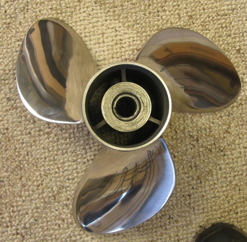 Suzuki stainless steel  propeller 3x16x21.5r
