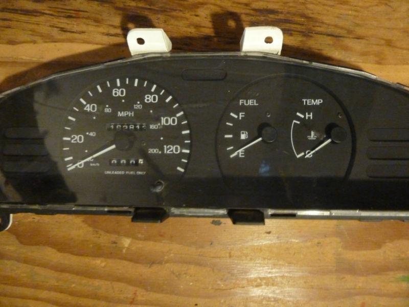 Nissan sentra speedometer gauge cluster 95 96 97 98 99
