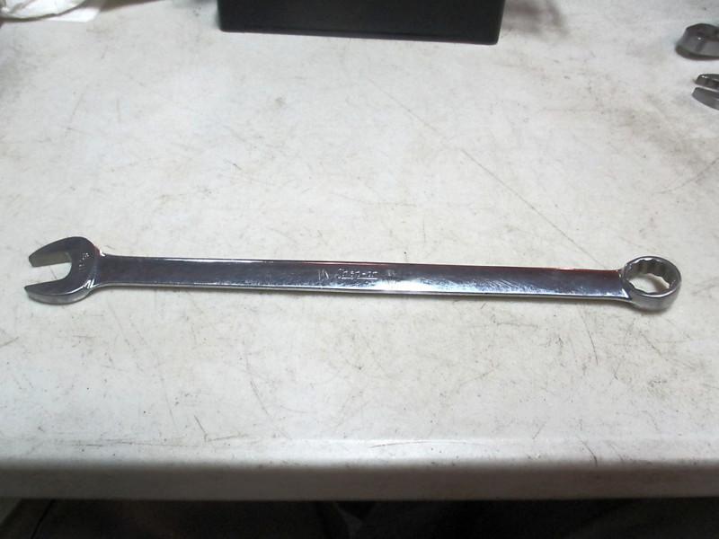 Snap on 11/16"  long 12 point combination wrench #oexl22