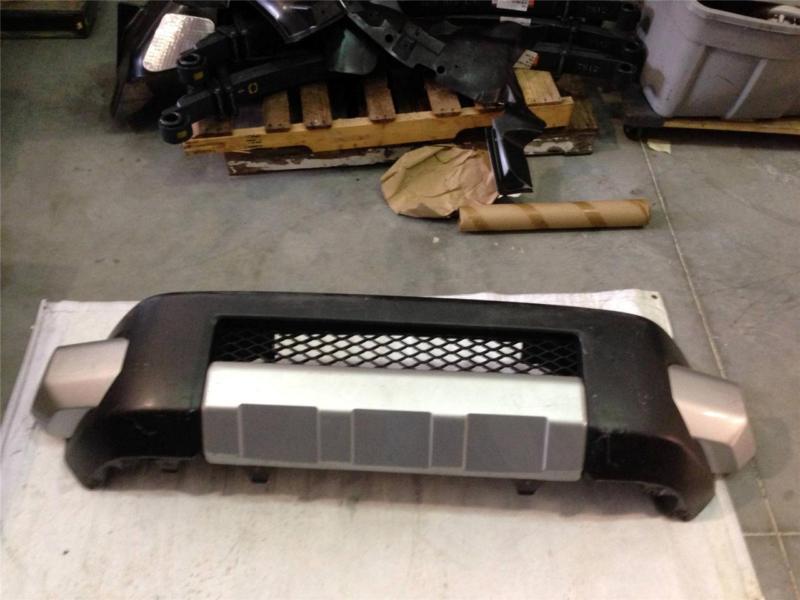 Toyota fj cruiser front bumper with inner metal crossbar used 2006+