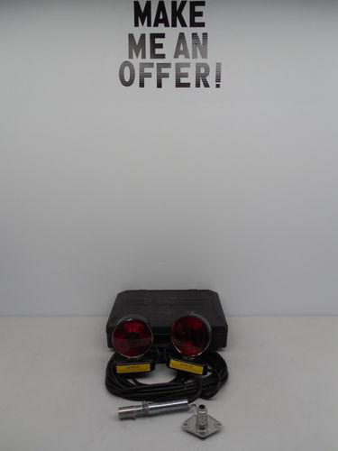 Obo buyers heavy-duty magnetic towing tow light