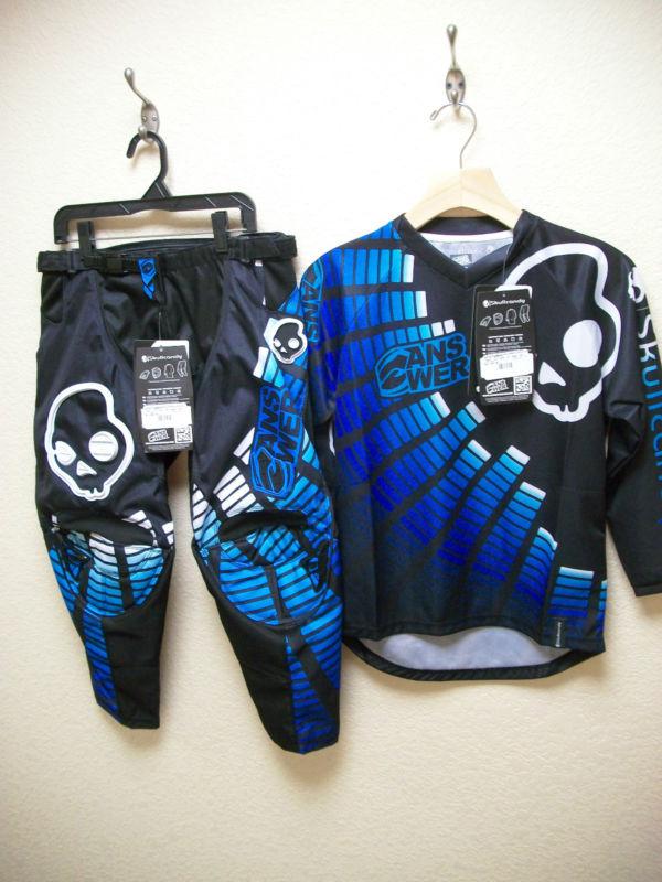 Answer a13 skullcandy pants youth 28 and jersey youth xl  blue/black new!