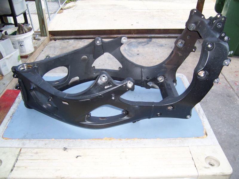 040 yamaha yzfr6 yzf r6 r6s 03 04 05 06-09 frame chassis
