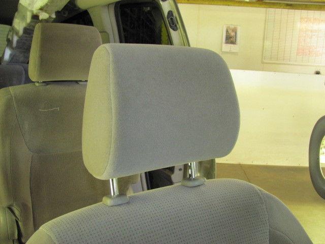 04 toyota sienna tan passenger front headrest 3i7846 1508818