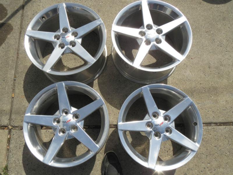 1 set of 4 used chevy corvette wheels 18x8.5 front & 19x10 rear 5208 5210