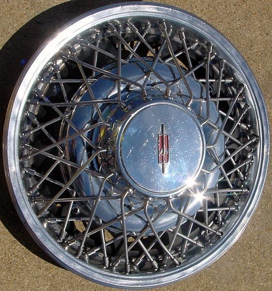 '79 80 oldsmobile toronado fwd 15" wire hubcap / wheel cover hollander # 4065