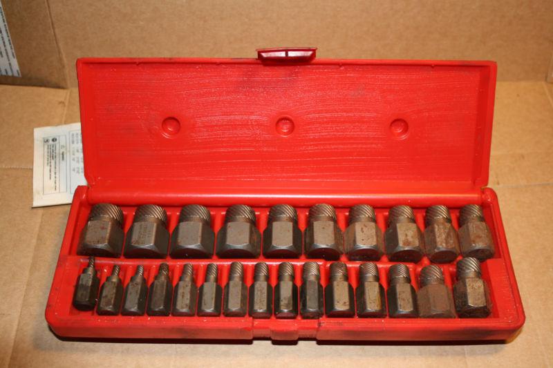 Snap on rex 25 a 25pc screw extractor set