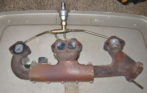 1986 chevy g30 van 5.7l right exhaust manifold with air fittings -good condition
