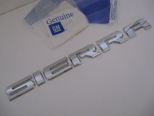 2007-15 gmc sierra front door rear tailgate gm oem emblem letters symbol logo