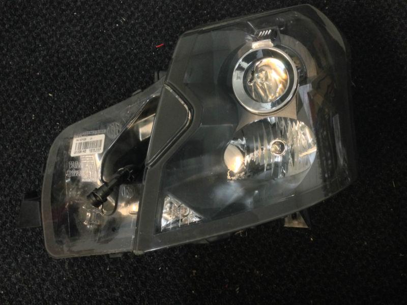 03 04 05 06 07 cadillac cts v headlight lamp housing assembly lh driver hid