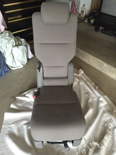 Honda odyssey middle row jump seat console gray cloth 2013 local pickup only