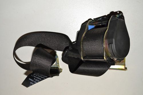 Bmw e38 rear right left seat belt tensioner safety black upper 750il 8174352